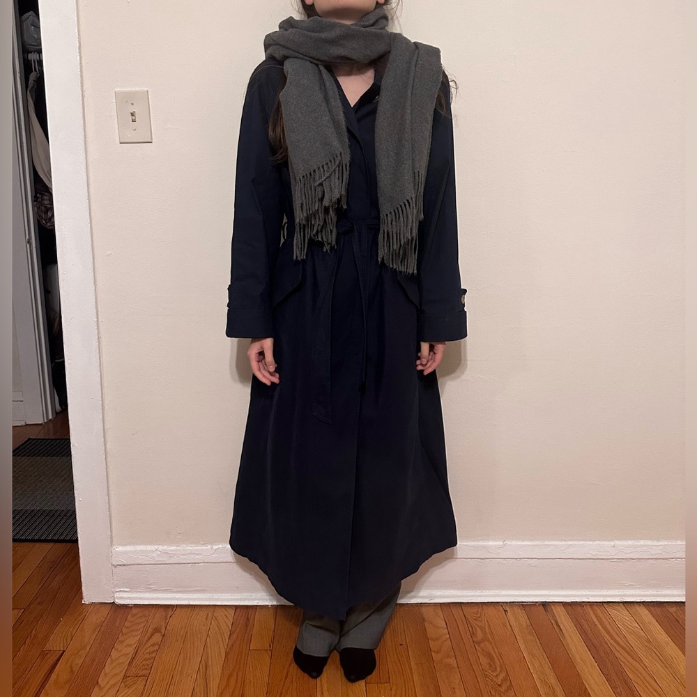 Gallery waterproof classy long trench coat made in Hong Kong, cotton shell